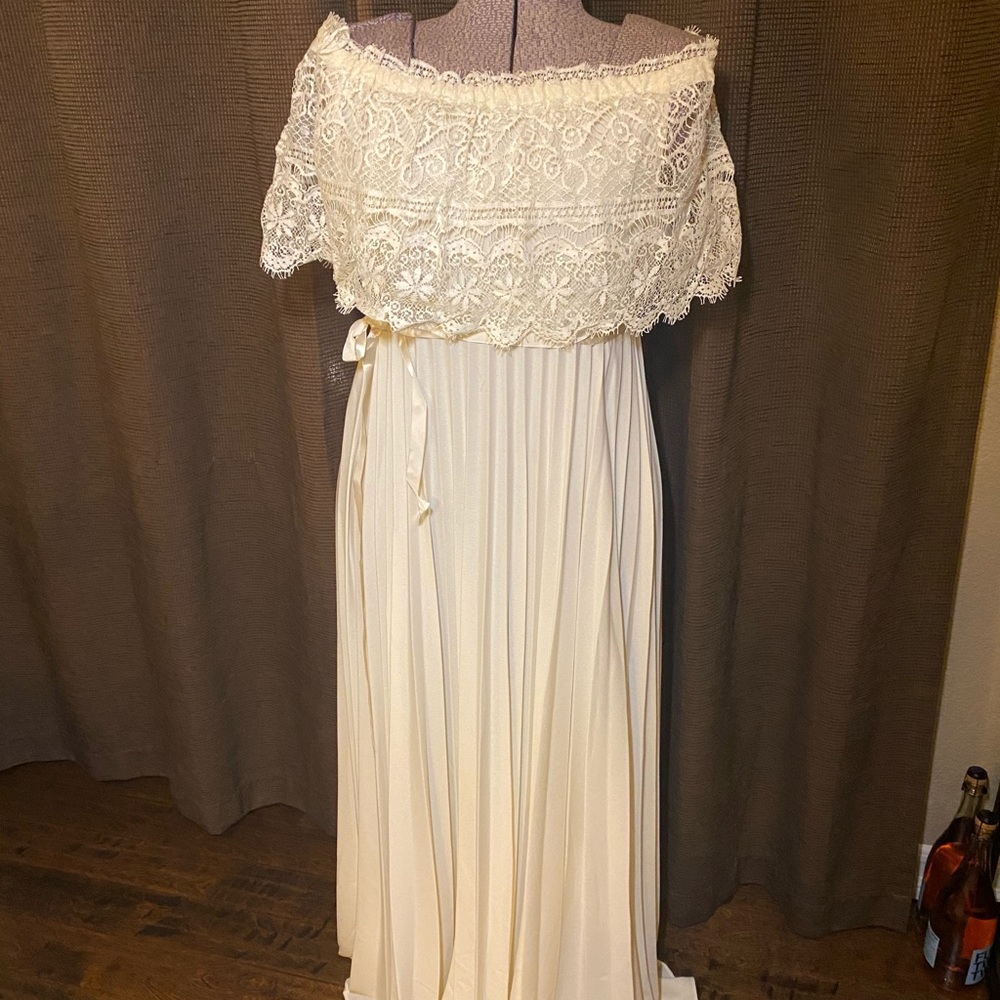 Vintage wedding dress 70s
